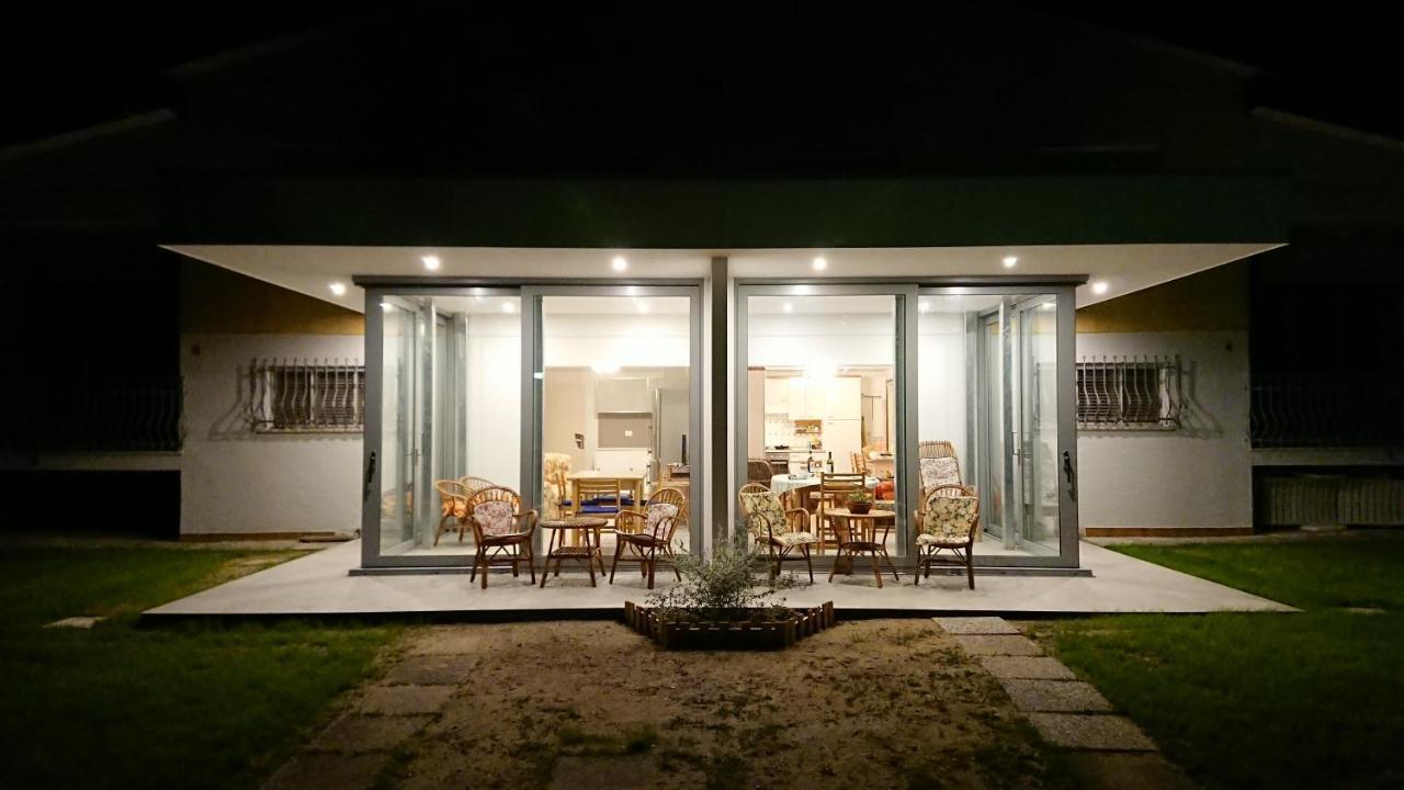 Villa Patrizia リニャーノ・サッビアドーロ エクステリア 写真